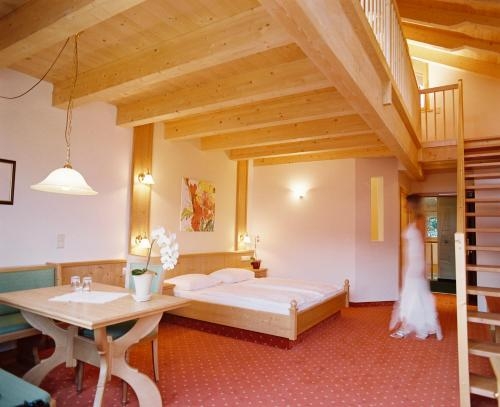 Imagen de la habitación del Hotel Baumgartner's Blumenhotel. Foto 10