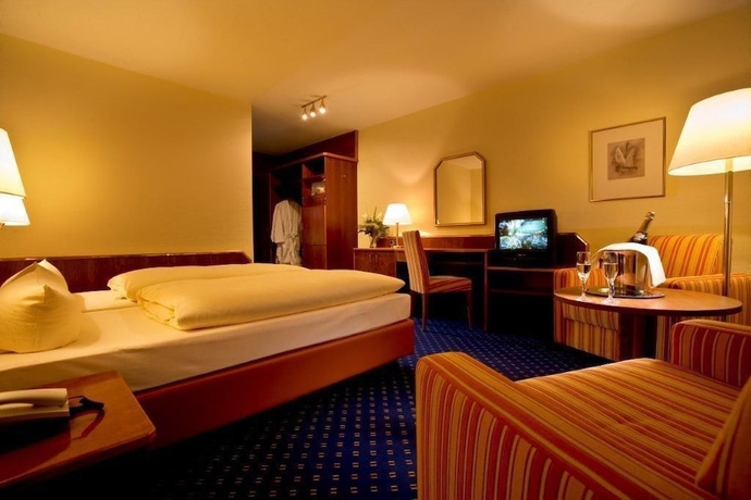 Imagen de la habitación del Hotel B&auml;der Park. Foto 5