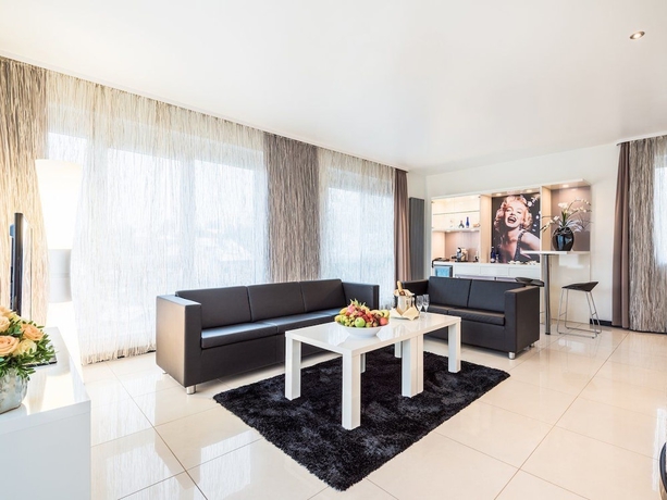 Imagen de la habitación del Hotel B&auml;der Park. Foto 15