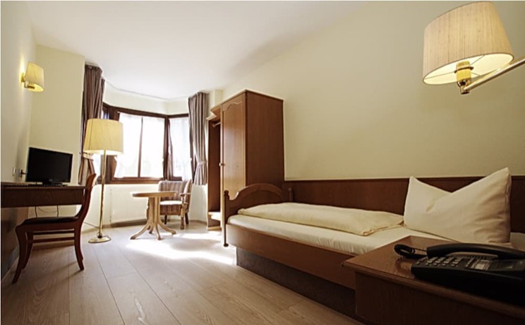 Imagen de la habitación del Hotel B&auml;ren, Leimen. Foto 15