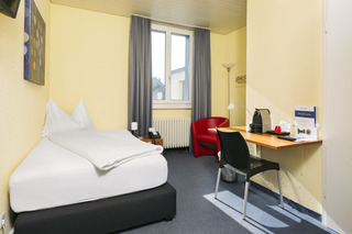 Imagen general del Hotel Bären Suhr. Foto 3