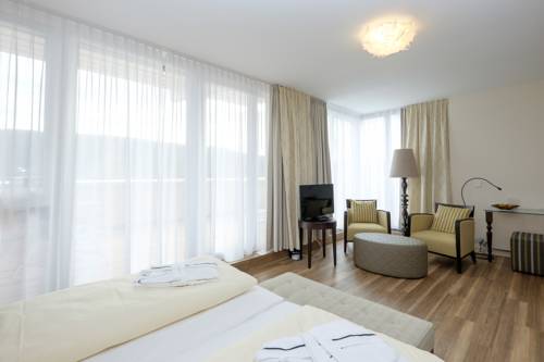 Imagen de la habitación del Hotel B&auml;ren Titisee. Foto 7