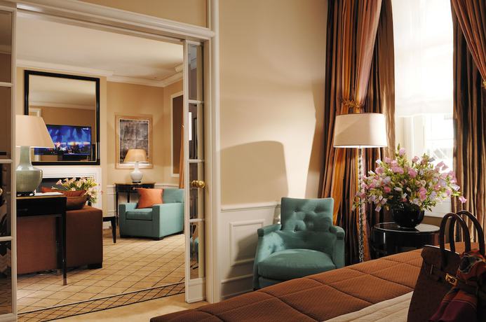 Imagen de la habitación del Hotel Baur Au Lac. Foto 3