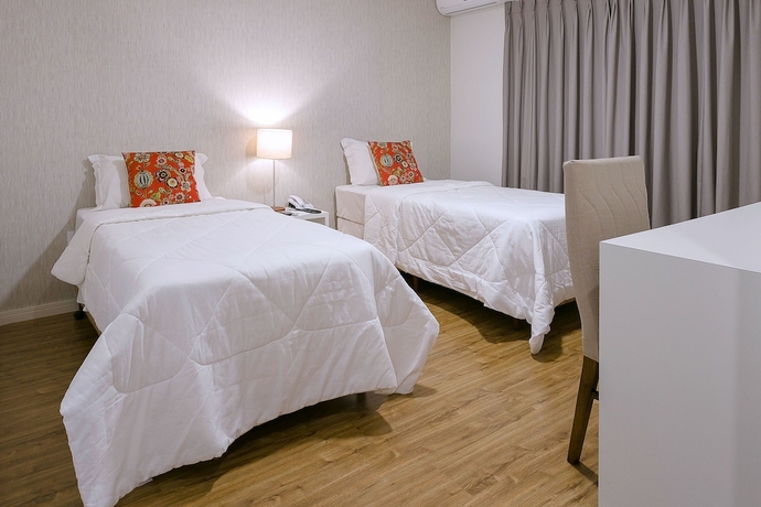 Imagen de la habitación del Hotel Bauru Office. Foto 5