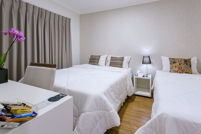 Imagen de la habitación del Hotel Bauru Office. Foto 9