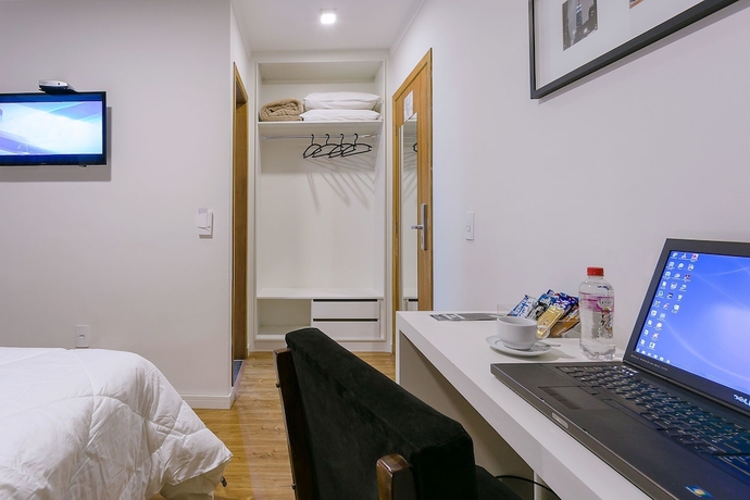 Imagen de la habitación del Hotel Bauru Office. Foto 12