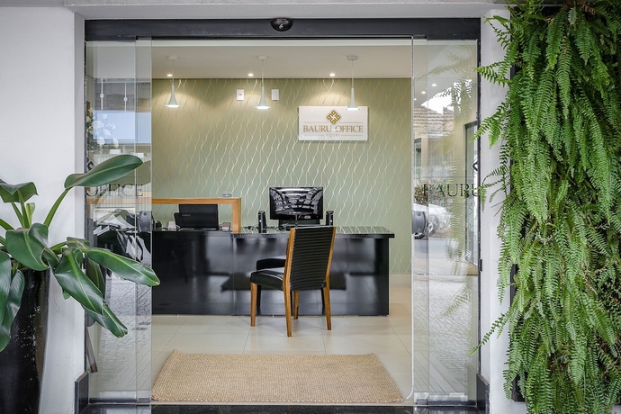 Imagen de los interiores del Hotel Bauru Office. Foto 17