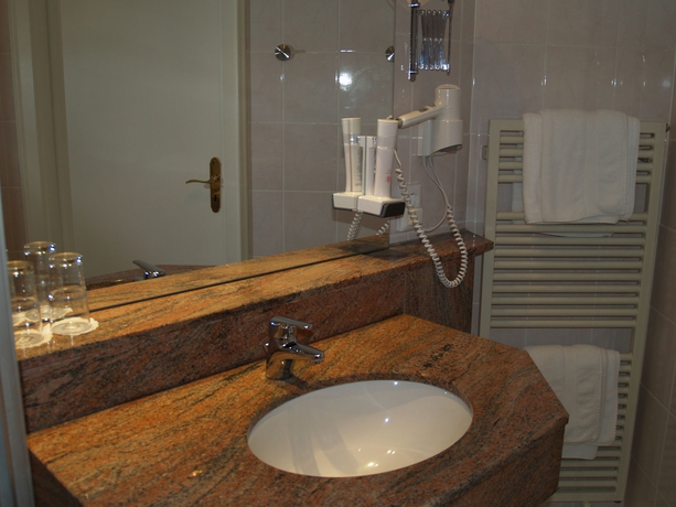 Imagen de la habitación del Hotel Bauschheimer Hof. Foto 8