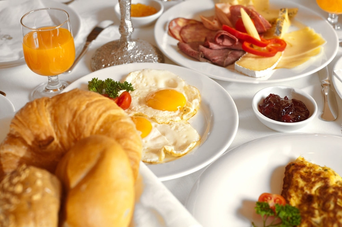 Imagen del bar/restaurante del Hotel Bauschheimer Hof. Foto 3