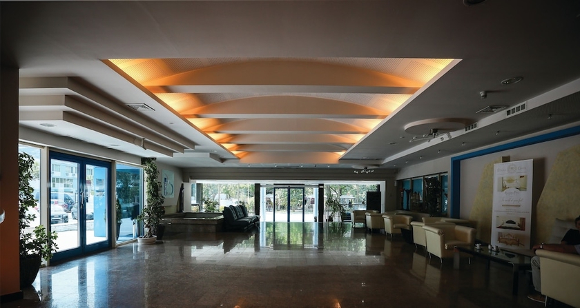 Imagen de los interiores del Hotel Bavaria Blu. Foto 14