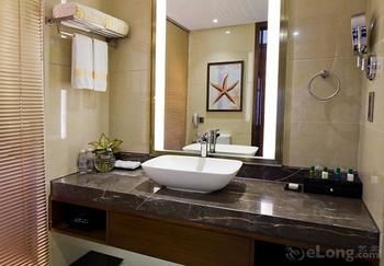 Imagen de la habitación del Hotel Bavaria City Beihai. Foto 5