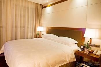 Imagen de la habitación del Hotel Bavaria City Beihai. Foto 8