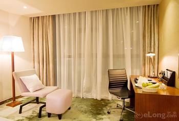 Imagen de la habitación del Hotel Bavaria City Beihai. Foto 10