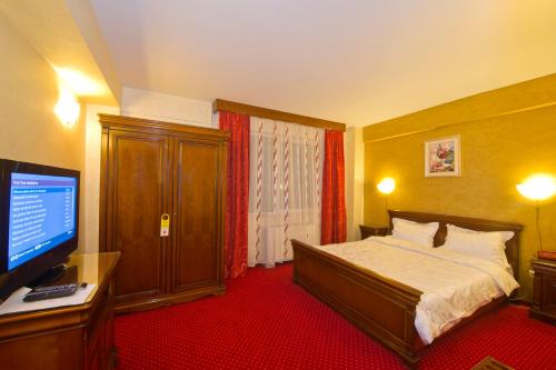 Imagen de la habitación del Hotel Bavaria, Craiova. Foto 9