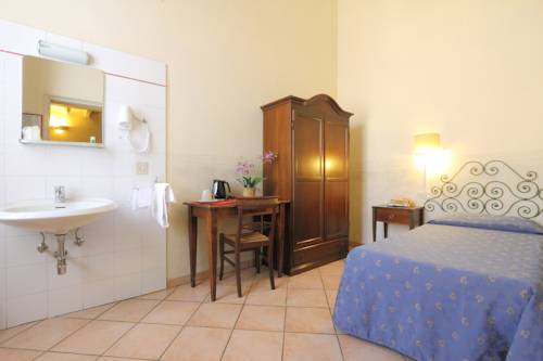 Imagen de la habitación del Hotel Bavaria, Florencia. Foto 13