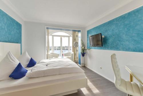 Imagen de la habitación del Hotel Bavaria, Ingolstadt. Foto 12