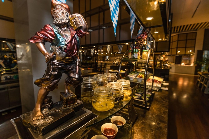 Imagen del bar/restaurante del Hotel Bavaria Regent Hailar. Foto 3