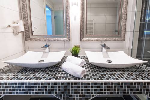 Imagen de la habitación del Hotel Bavaria Superior. Foto 5