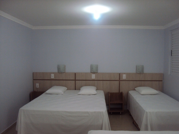 Imagen de la habitación del Hotel Baviera Iguassu. Foto 2