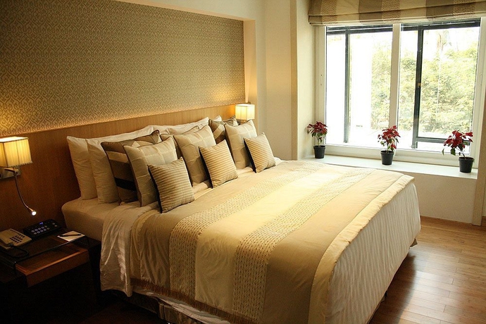 Imagen de la habitación del Hotel Bawa Continental. Foto 4