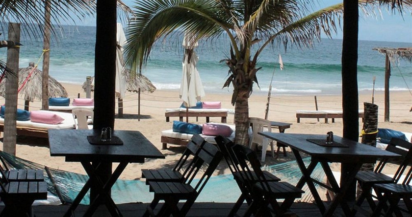 Imagen del bar/restaurante del Hotel Baxar. Foto 3