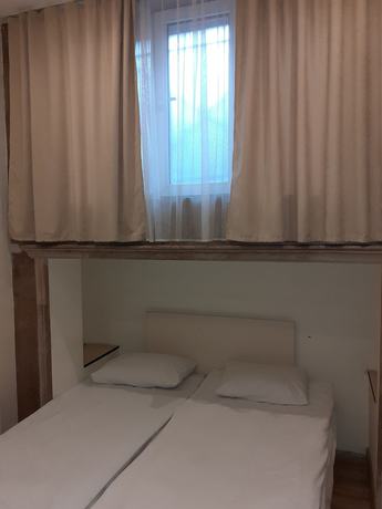 Imagen de la habitación del Hotel Baxos. Foto 2