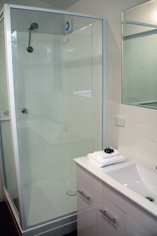 Imagen de la habitación del Hotel Bay Apartments. Foto 9