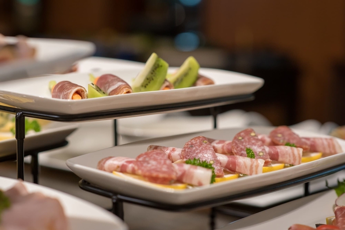 Imagen del bar/restaurante del Hotel Bay Beach Resort. Foto 3