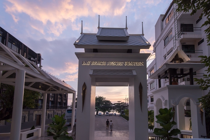 Imagen de los exteriores del Hotel Bay Beach Resort. Foto 17