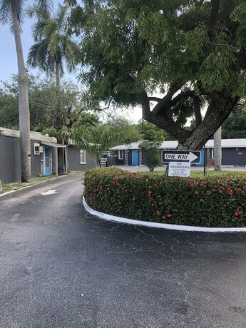 Imagen general del Hotel Bay Breeze Inn Bradenton Downtown. Foto 6