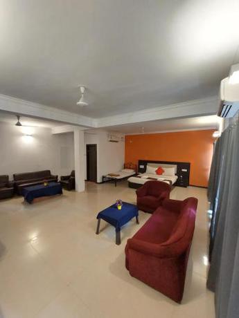 Imagen general del Hotel Bay Breeze Resorts &s. Foto 7