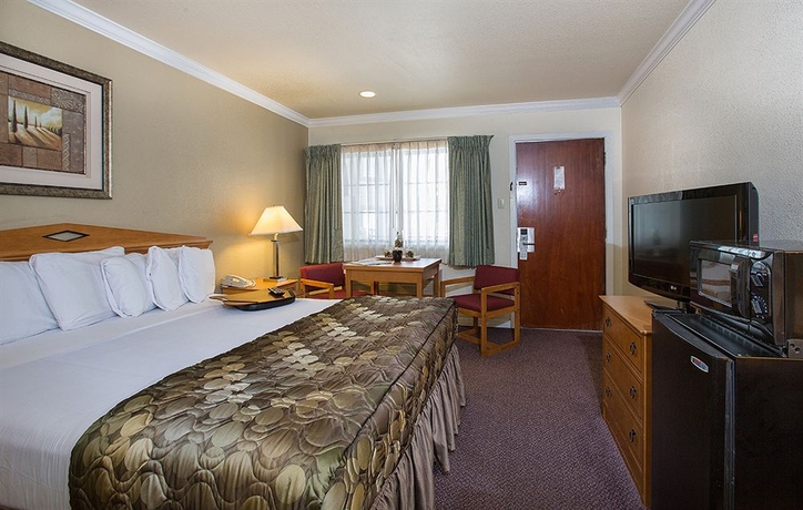 Imagen de la habitación del Hotel Bay Bridge Inn. Foto 8