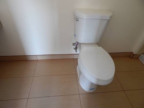Imagen de la habitación del Hotel Bay Bridge Inn, Oakland. Foto 4