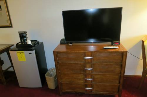 Imagen de la habitación del Hotel Bay City Motor Inn. Foto 3