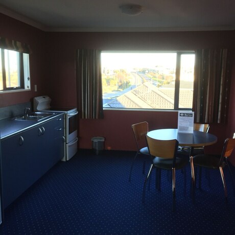 Imagen de la habitación del Hotel Bay City Motor Lodge. Foto 21
