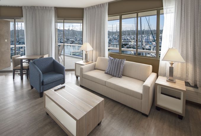 Imagen de la habitación del Hotel Bay Club and Marina. Foto 10