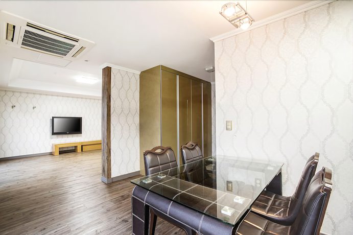 Imagen de la habitación del Hotel Bay Condo Tongyeong. Foto 13