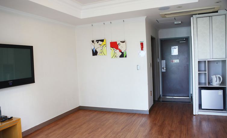 Imagen de la habitación del Hotel Bay Condo Tongyeong. Foto 15