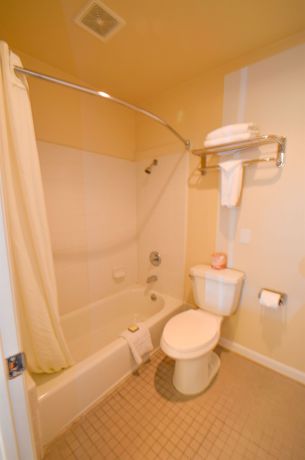 Imagen de la habitación del Hotel Bay Front Inn Santa Cruz. Foto 8