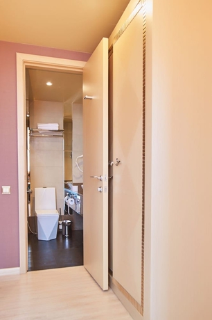 Imagen de la habitación del Hotel Bay Garden. Foto 11
