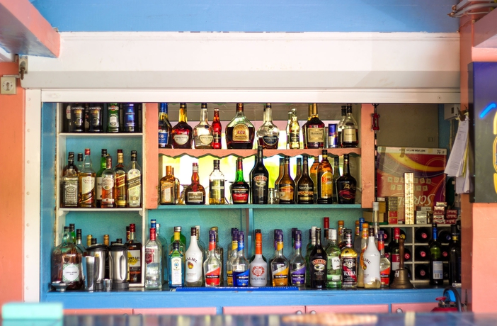 Imagen del bar/restaurante del Hotel Bay Gardens. Foto 7