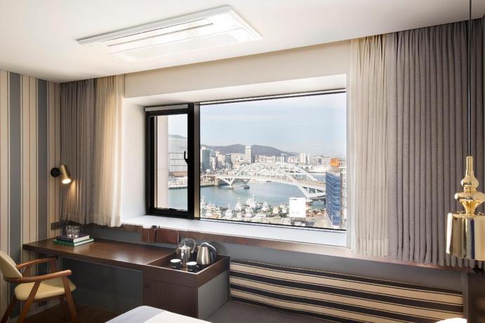Imagen general del Hotel Bay Hound. Foto 2