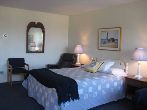 Imagen de la habitación del Hotel Bay Inn Of Petoskey. Foto 5