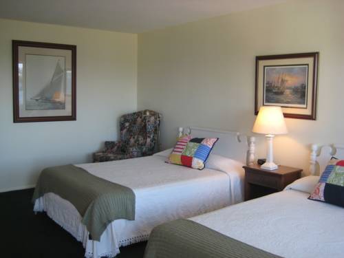Imagen de la habitación del Hotel Bay Inn Of Petoskey. Foto 8