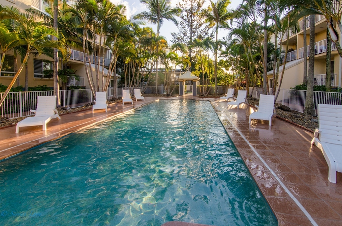 Imagen de la piscina del Hotel Bay Lodge Apartments. Foto 16