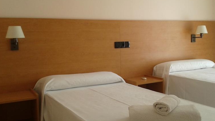 Imagen general del Hotel Bay, Roses. Foto 13