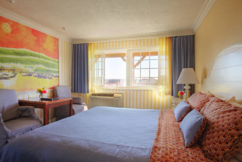 Imagen de la habitación del Hotel Bay Shores Peninsula. Foto 3