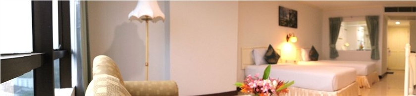 Imagen de la habitación del Hotel Bay Srinakarin. Foto 3