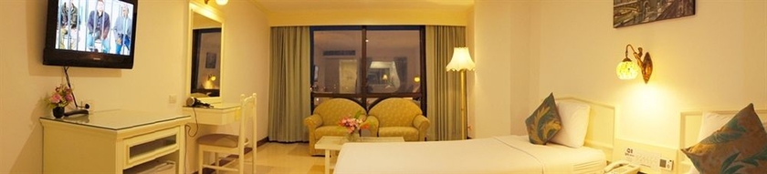 Imagen de la habitación del Hotel Bay Srinakarin. Foto 10