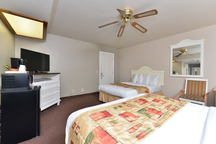 Imagen de la habitación del Hotel Bay View Inn. Foto 3